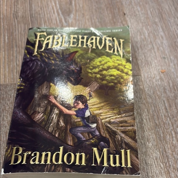 Simon & Schuster Other - Fablehaven Book 1 by Brandon Mull - Fantasy Adventure Book